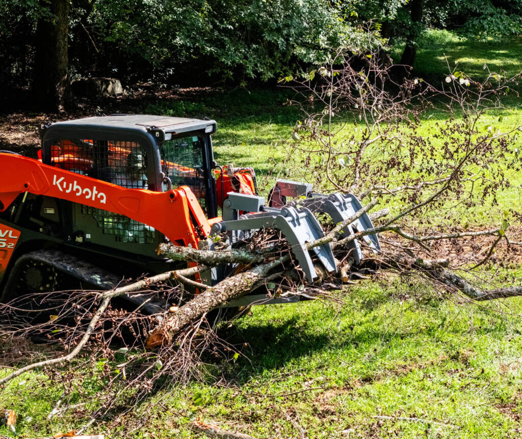 HEMCO-R72-R84-skid-steer-rock-bucket-grapple-attachments-10
